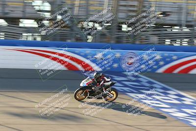 media/Jan-21-2022-Fastrack Riders (Fri) [[90b5309cc6]]/Level 4/Session 1 Front Straight/